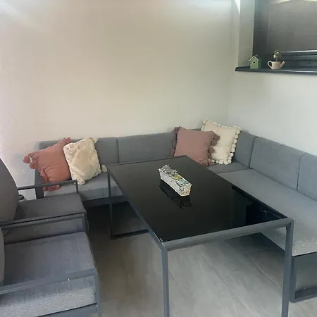 Rosary Apartment *